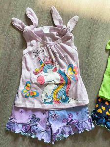 Bộ sát nách nơ vai bé gái hình Mickey