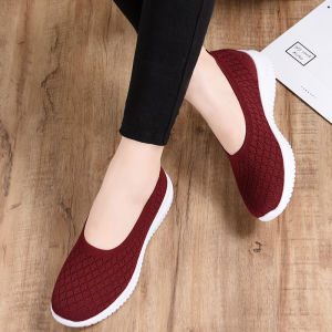 Flat Shoes for Women Breathable Slip on Shoes Fly Woven Shoes Soft Soled Cloth Shoes Casual Fashion Single Shoes