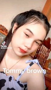 Tommy คอนแทคเลนส์ เกล็ดหิมะ รุ่นตาลา/brown สำหรับค่าสายตา 0.00-10.00