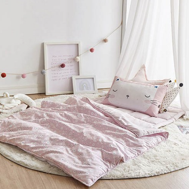 [Made in Korea] Kids Nap Time Bedding Set ● Preschool Baby Cot Cover Pad ● Washable Semi Microfiber ● Nap Mat Bag Carrying Case ● Made in Korea ● Animal Pillow Bunny Cat Bear Baby Toddler Bedding ● Cotton Pillow for Children sumikko gurashi