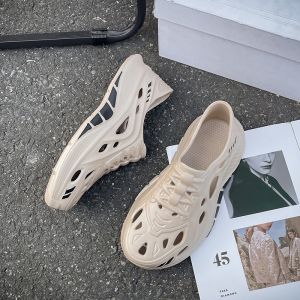 รองเท้าผู้ชายแฟชั่นฤดูร้อน พื้นหนา กันลื่น ใส่ออกนอกบ้าน แบบสปอร์ต รองเท้าแตะคู่รักชายหาด วัสดุ EVA นุ่มสบาย