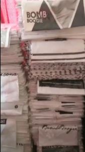 kaos distro lengan panjang / kaos 3second panjang/ kaos panjang 3second / 3second official store / kaos pria distro / kaos lengan panjang pria / kaos panjang pria / kaos pria distro bandung / baju distro 3second lengan panjang