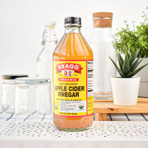 Bragg Apple Cider Vinegar - 473 mL ( Cuka Apel Bragg )