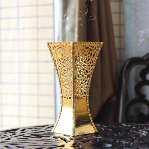 Kim loại bakhoor Burners Arabic phong cách kim loại hollowout incenses chủ với đế chắc chắn cho Frankincense nhựa sử dụng