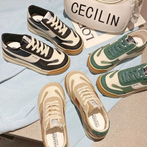 ⚡Amandad Stores⚡รองเท้าสีขาวสไตล์เกาหลีสำหรับผู้หญิง พื้นหนากันลื่น รองเท้าผ้าใบหัวกลมสีขาวล้วน รองเท้าลำลองแบบผูกเชือกนักเรียนสำหรับผู้หญิง