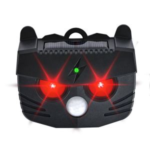 【Malaysia Spot Sale】Outdoor solar rat repeller with motion sensor and flashing light Ultrasonic bird repeller Animal Snake repeller Dog repeller Cat repeller for garden patio