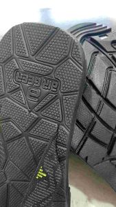 Sandal Jepit Pria Wanita eger gunung