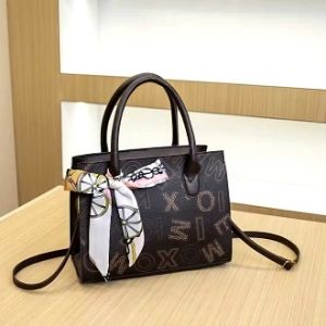 W W.Q.C FASHIONABLE DESIGN CROSSBODY BAG PU LEATHER MATERIAL AND MULTI COMPARTMENT ONHAND PRODUCT