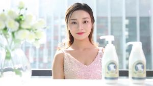 ERICNB  300g Goat Milk Body Lotion Long Lasting Fragrance Moisturizing Body Brightening Skin Tone Hydrating Anti Aging Improve Dry Skin Anti Wrinkle2025