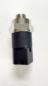 psfw Oil Pressure Switch Sensor 3962893 8156776 for Volvo FH FM Truck with D12A D16A Engine P7Q2M