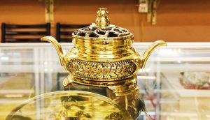 Xông trầm đồng hoa sen nhiều kích thước (Cao 6.5/9/10.5 x Rộng 5.4/6.2/7.9) thương hiệu Thuận Phát bảo hành 5 năm