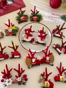 Hair Accessories Plastic Holiday Themed Deer Fashion Designs for Kids and Adults Enhancing Christmas Party Look