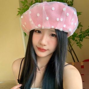 DOI4RE ใหม่ หมวกเบเร่ต์ลายจุด ตาข่าย ภาษาเกาหลี หมวกบีนนี่ แฟชั่น ลำลอง หมวกถักสำหรับจิตรกร ผู้หญิง