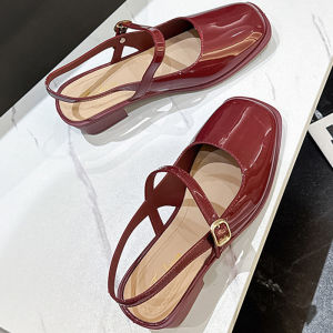 QKKshop . พร้อมส่งมาก รองเท้าส้นสูงแฟชั่น ทรงสวย ดีไซน์ดี ทันสมัย ใส่ออกงานได้ สีสันสุภาพ แมทช์กง่ายกับทุกการแต่งกาย งานดีๆแบบนี้พลาดแล้วพลาดเลยนะ