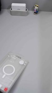 Ốp Nhám Chống Vân Tay Hỗ Trợ Sạc Không Dây Bảo Vệ Camera Cho iPhone 16 Pro Max 15 14 13 12