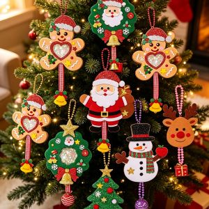 Christmas Diy Material Package Gift Non-woven Fabric Felt Keychain Christmas Decorative Hanging Ornament Supplies
