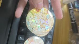 3Pcs/Set Anime Alien Stage Luka Cosplay Double Flash Badge Emblem Cartoon58mm Brooch Collection Gift