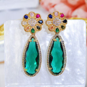 SEQUITO High Quality Women Ear Jewelry Gold Plated Inlay Green CZ Stone Pendant Long Drop Earrings Clothing Aceessories SE929