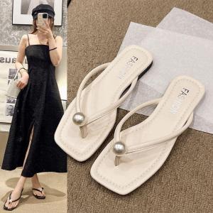 [Free Shipping] 2026 New Summer Flip-Flops For Women Suitable For Beach Wear Non-Slip Flat-Soled Pearl Black
