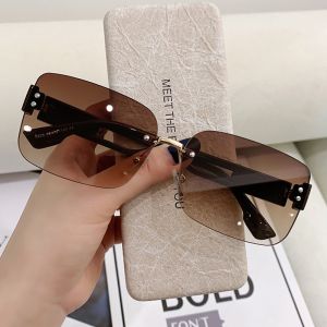 (GENTLE MOSCOT) Ulzzang Frameless New Sunglasses Retro Square UV Blocking Sunglasses Ladies/Men Gradient Lenses