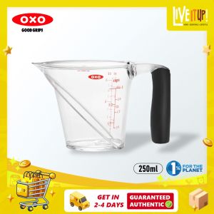 OXO GoodGrips® Angled Measuring Cup Tritan BPA-free