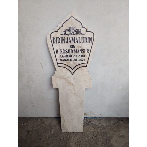 Nisan%20makam%20marmer%20cetak%20nama%20patok%20tancap%20-%20Image%204