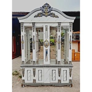 Pajangan Kaca Resin 4 Pintu