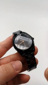 Jam Tangan Wanita Casual Analog Quartz & Rantai Stainless