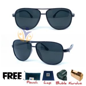 Kacamata hitam berkendara model aviator