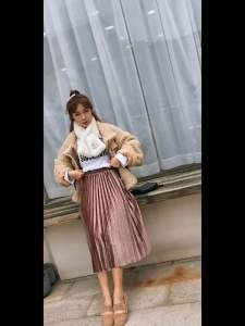 Chân Váy Midi Xếp Ly Hàng Quảng Châu Đủ Loại Chất