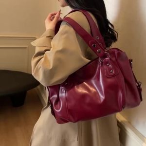Retro Brand Roomy Shoulder Bag Female Luxury Solid Color Classic Crossbody Bag Large Capacity Style Soft PU Leather Tote Bag
