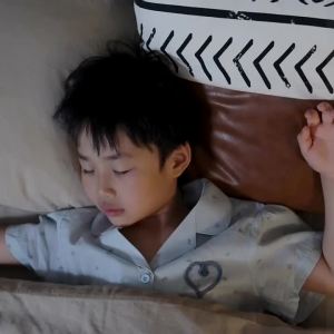 榄菊电热蚊香液儿童家用插电式驱蚊液婴儿孕妇专用无味补充液榄菊Lanju electric mosquito repellent liquid childrens household plug-in mosquito repellent liquid baby and pregnant womens special odorless supplement liquid Lanju