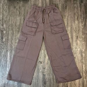 JOOLY UP CARGO SWEATPANT CELANA SAKU BANYAK POTONGAN LONGGAR DOWNY HIGHWAIST PANT IC NTR