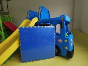 Hellomom แผ่นรองคลานจิ๊กซอว์ แบบไม่ปิดขอบ 56x56 cm. 1 ชุดมี 6 แผ่น โฟมปูพื้น ใช้รองกันกระแทก หนานุ่ม นั่งสบาย แผ่นโฟมปูพื้นกันกระแทก จิ๊กซอว์ปูพื้น