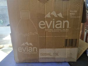 1 thùng (12 chai) Nước khoáng evian không có ga chai nhựa 15l /1 chai nhập khẩu Pháp