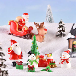 LEMON Christmas Mini Resin Figurines Miniatures Santa Claus Snowdoll Elk Ornament Micro Landscape Decoration