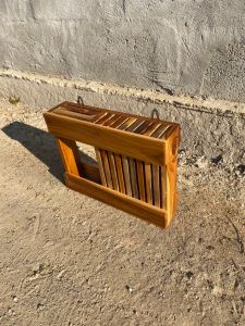 ที่เสียบมีด กล่องเสียบมีด ที่เสียบมีดไม้สักแขวนผนังได้ มี13ช่องเสียบ(งานไม้สักทองแท้)