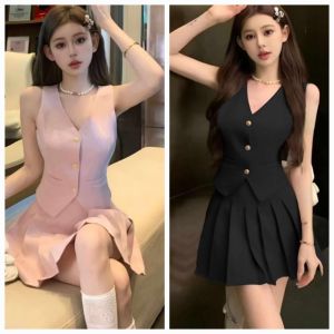kyla 2 pcs/set Best Seller  Sleeveless Vest  and  Pleated Skirt  for Girl  Teen  Set Terno Coordinates  Teen   - best seller - good quality - super kapal ng tela - trending  - 100 percent cotton - mall quality - Top pick  - madaling maubos - trending  - m