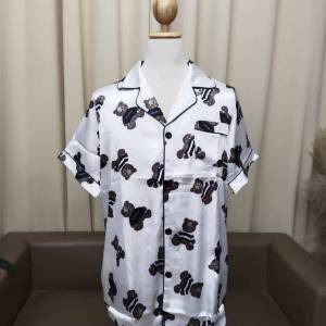 AO Clothing Shop ชุดนอนผ้าซาติน รอบอก46นิ้ว ชุดนอนแขนสั้นขาสั้น ชุดนอนไซส์ใหญ่ ชุดนอนผู้ชาย