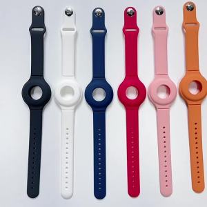 AirTag Bracelet for KidsSilicone Watch Bands Anti-Scratch Films for Kids Children [Upgraded] Metal Studs Anti-dropping Wristband Compatible with AirTag