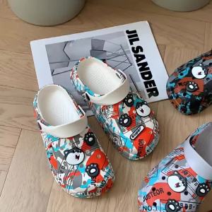 MenS Croc Shoes 2025 New Model CoupleS Thick-Soled Slippers Closed-Toe Sandals Non-Slip Casual Soft Sole