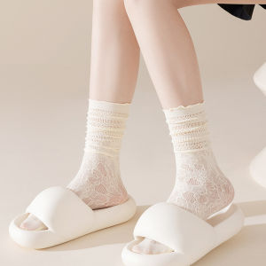 ฤดูใบไม้ผลิและฤดูร้อนแฟชั่นผู้หญิงถุงเท้าผู้หญิงยาวสีดำและสีขาวลูกไม้ ruffles หวานน่ารักดอกไม้ หรูหรา lolita