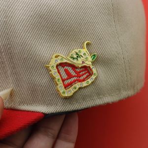 SDRYHTDH Metal Mexican Enamel Pin Baking Paint Retro Baking Paint Brooches Cute Jacket Badge Era Hat Pins Decoration