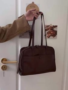 AE Korean style new pillow bag for women 2026 Vintage-style shoulder bag for commuting to work large-capacity tote bag