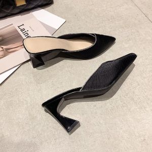 Ielgy 2024 mùa hè mới Rhinestone mũi nhọn gót trụ cao gót baotou dép phụ nữ