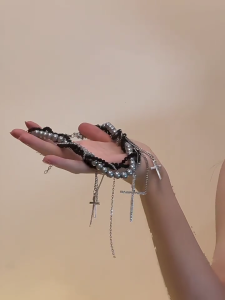 Elegant Faux Pearls Chain Necklace with Tassels Crucifix Pendant Neckchain for Fashionable Women Stylish Clavicle Chain