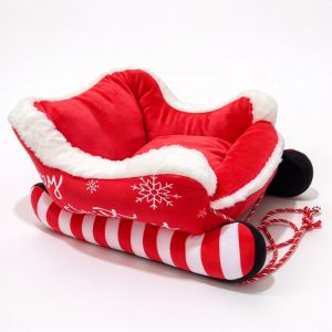 BESTOURO Soft Plush Christmas Sleigh Pet Bed Sleigh Shape Removable Washable Cat Dog Nest Christmas Atmosphere Non-Slip Base Cat Bed Christmas Holiday