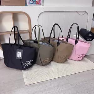 Chicken skeleton 45L Multifunctional tote bag large capacity waterproof outdoor sports tote bag mens commuter canvas bag