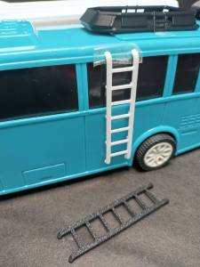 Tangga untuk variasi miniatur bus plastik modifikasi bus basuri rkc modifikasi