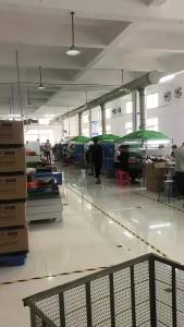 รองเท้าวิ่งสำหรับเด็กรองเท้าสเก็ตโรลเลอร์สเก็ตสีสันสดใสสำหรับเด็กชายและเด็กหญิงรองเท้าสเก็ตล้อคู่เรืองแสงที่มองไม่เห็นใหม่รองเท้าผู้หญิงที่มีล้อ